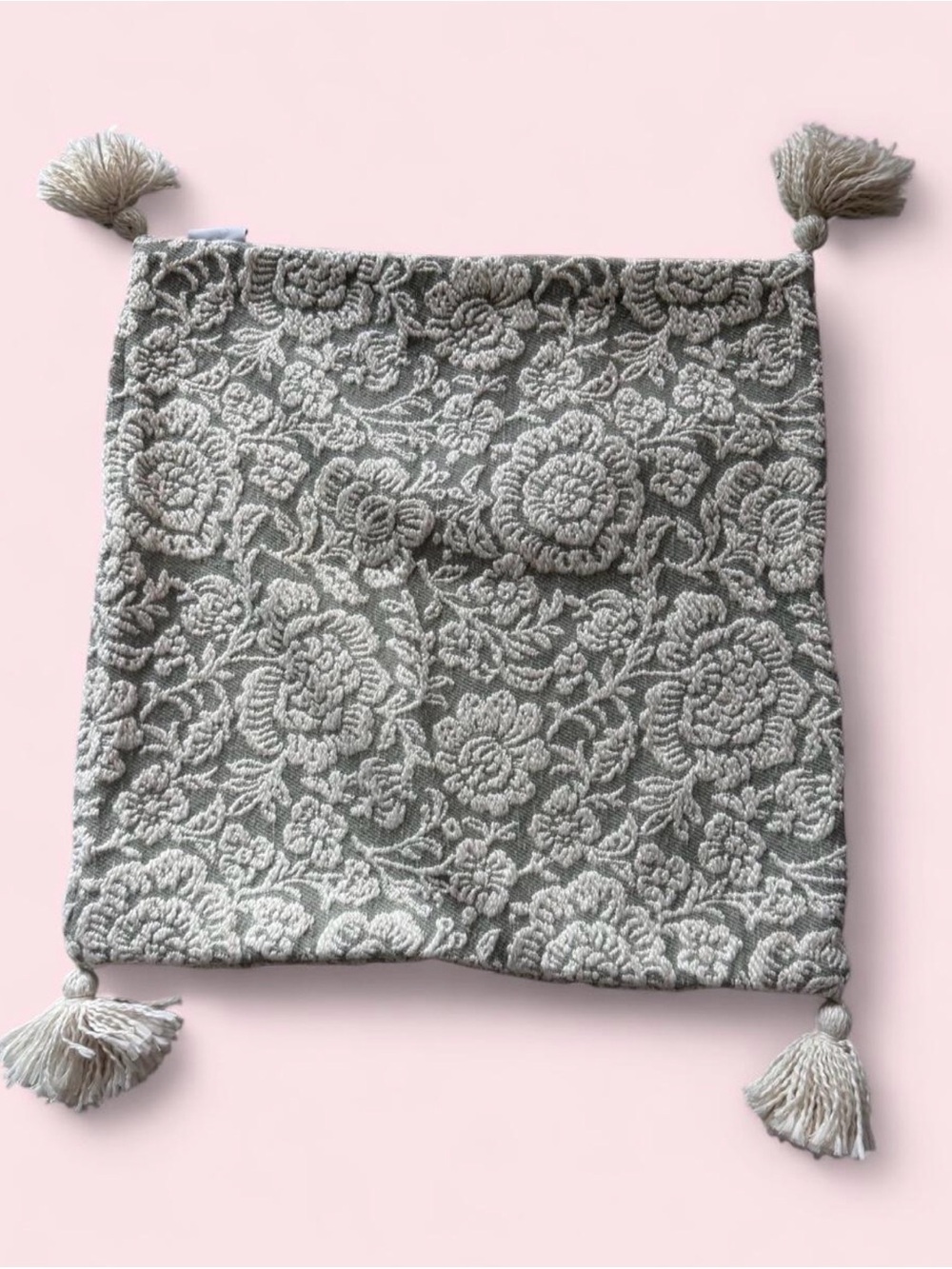 Set of 4 Well Dressed Home Floral Tassel Throw Pillow Covers Like New Sage Green